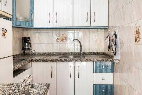 Apartamento Playa Maria Con Parking Fuengirola Dış mekan fotoğraf